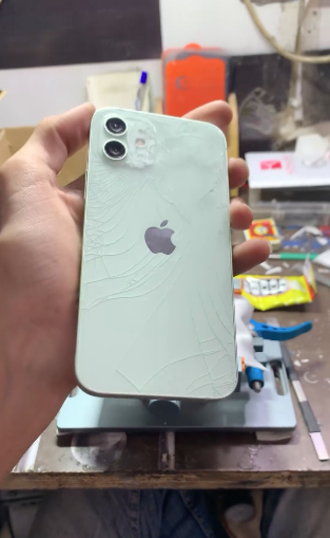 nyc iphone back glass repair